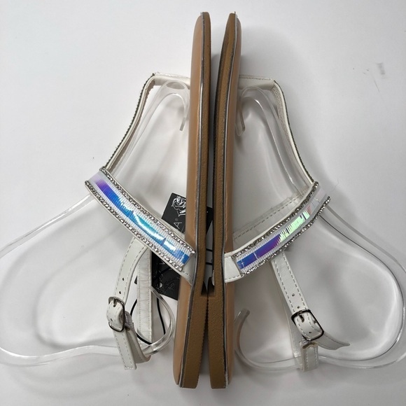 NEW Via Rosa Holographic Silver Jewelled T-Strap Flat Diva Summer Sandals SIZE 6 - Picture 4 of 15